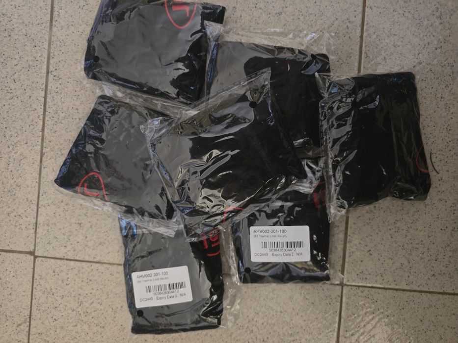 JSP Surefit термо подплата за каска в размер M/L, черен цвят.