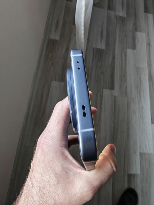 Продавам Realme GT8 Pro (16GB/512GB) – Като нов, с оставаща гаранция