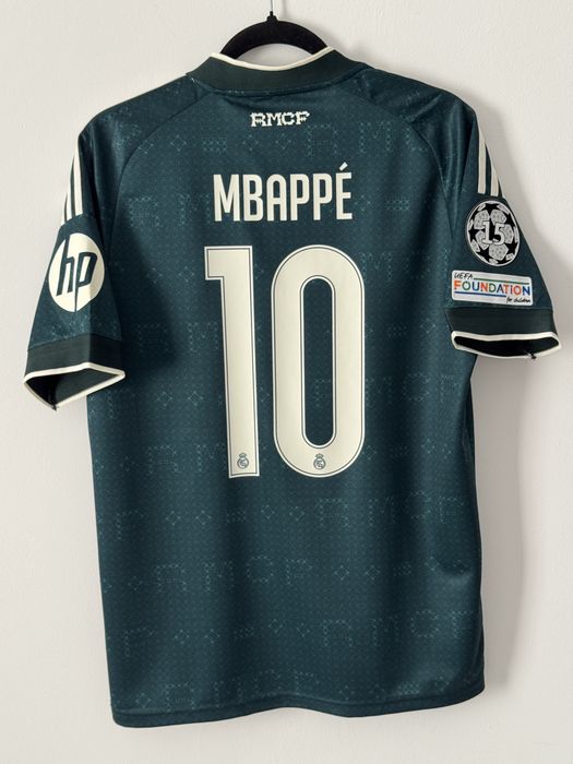 Tricou fotbal Real Madrid Away 26/27 Mbappe Bellingham Valverde Vini