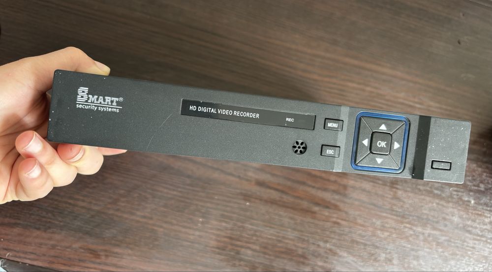 Продам Видеорегистратор SMART DVR (аналоговый) DVR-8