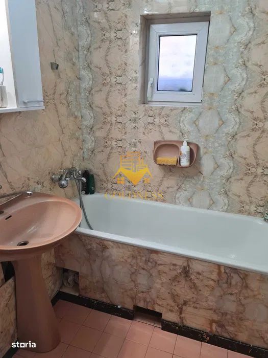 3 Camere decomandate,Parcare, Intre lacuri, FSEGA, Iulius Mall,Dunarii