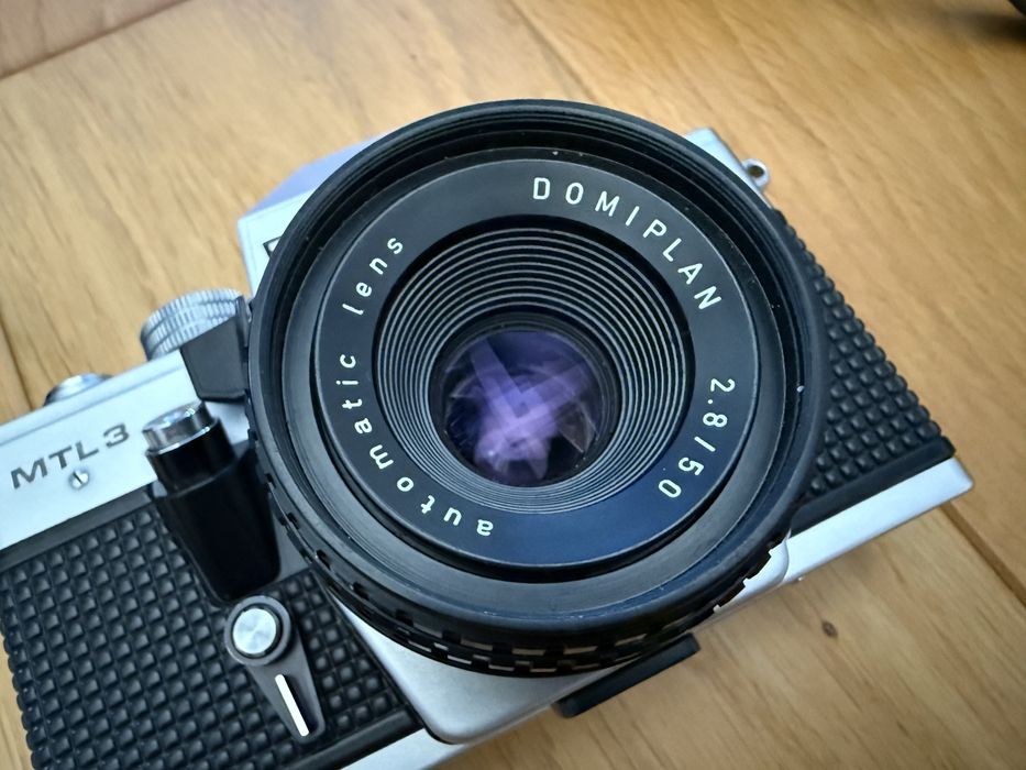 Ретро фотоапарат Praktica MTL3 със светкавица Soltron