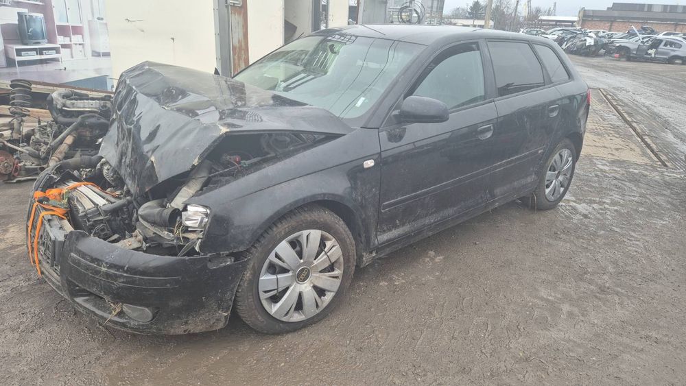 Продавам ауди а 3 на части BLS