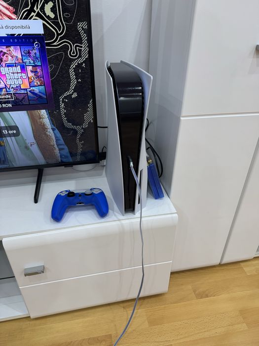 Ps5 varianta cu disc
