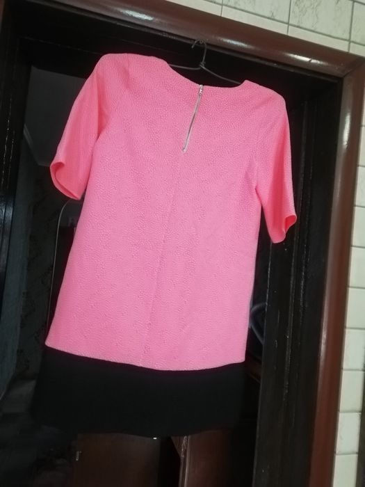 Продам женское платье