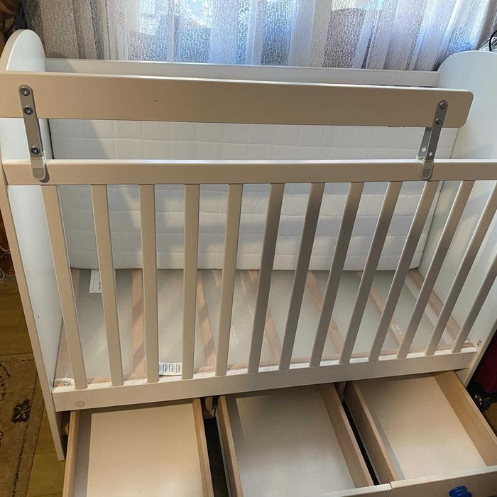 Бебешко легло с матрак