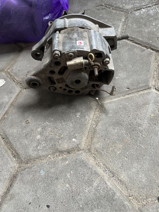 Гениратор toyota