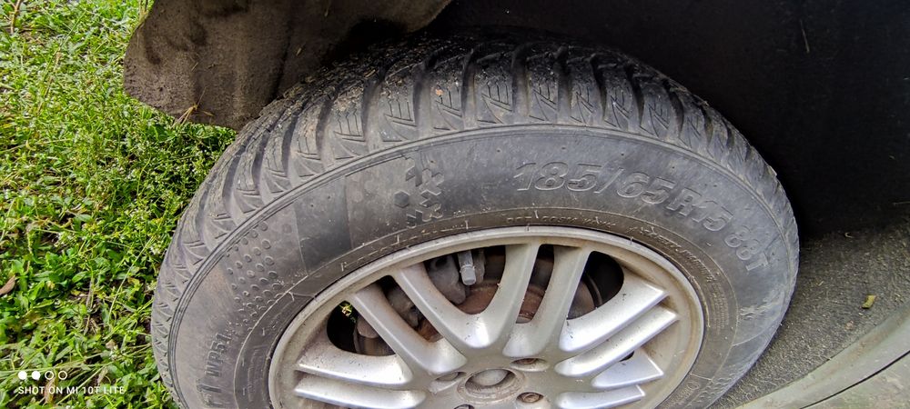 Гуми Зимни 185/75/15 Zimni Gumi Kumho