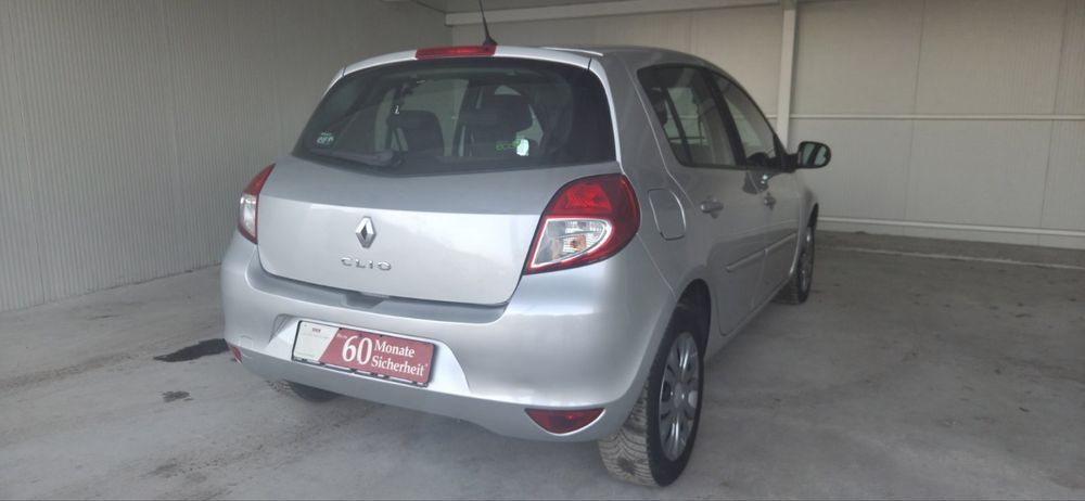 BGN Renault Clio  1.2 100 кс., Хечбек, 2100€, нов внос, Добрич
