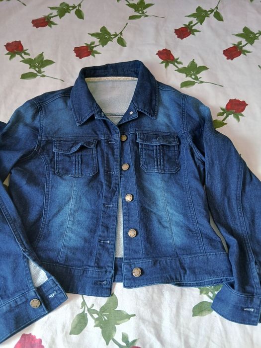 Продам одежду женскую