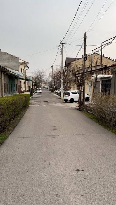 Кукча Беш козонга якин махаллани ичида ер хисобида 3.7-соток Фас:12.7м