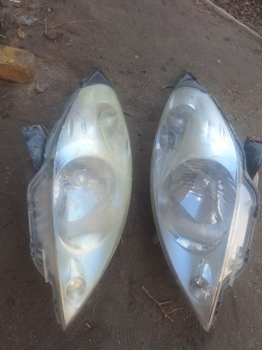 Спарк фара и стопы  сотилади