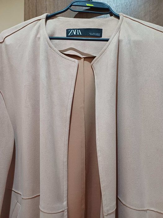 Палто Зара С размер