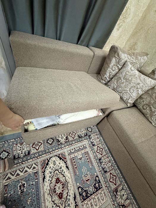 Уголок мягкая мебель