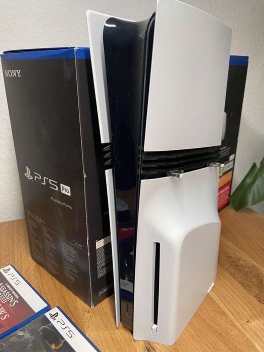 Playstation 5 pro 2TB