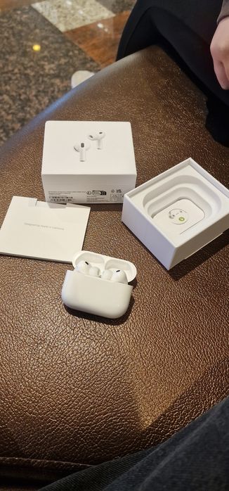 Apple AirPods Pro 3