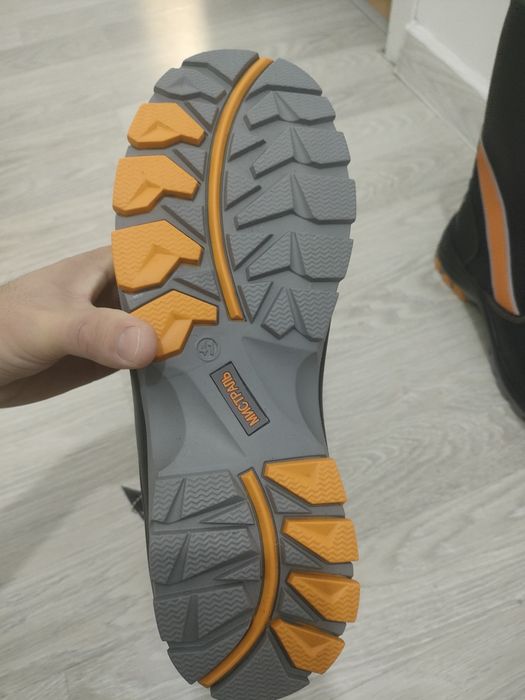 41 размерлі қыстық жұмыс етік сатылады