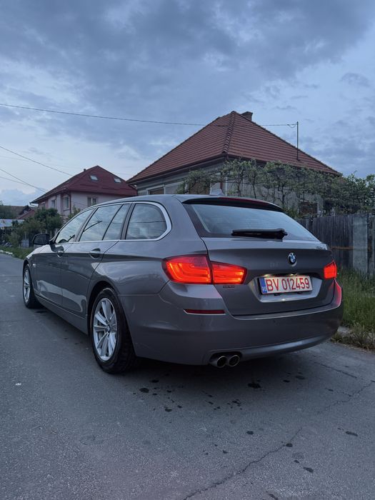 BMW 5 Series 2011 — imagine 4