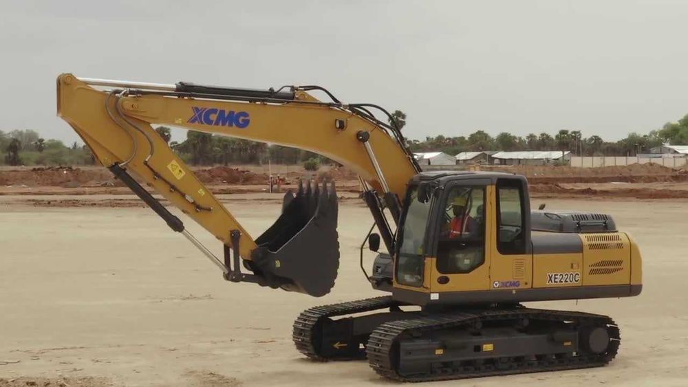 XCMG XE200C  гидравлический гусеничный экскаватор. 1,2
