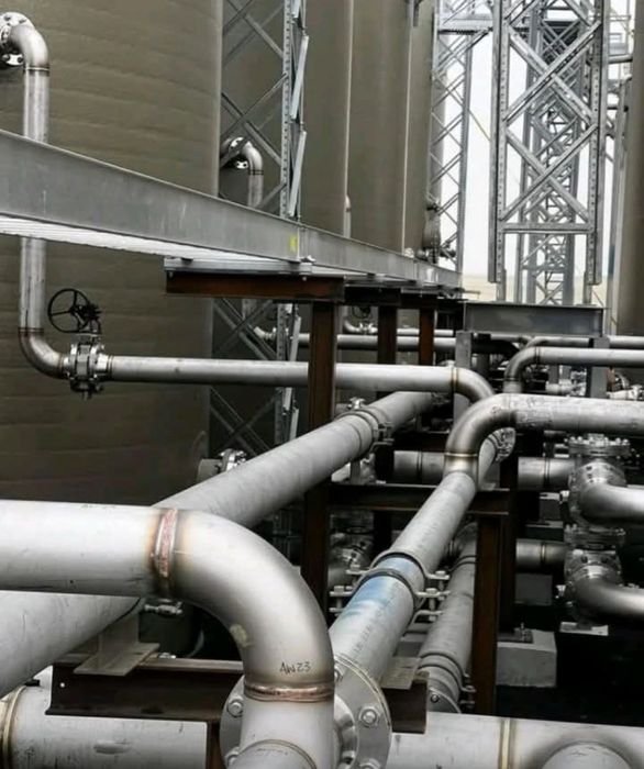 Промишлени монтажи ,трабопроводи,котелни инсталации,технически помещен