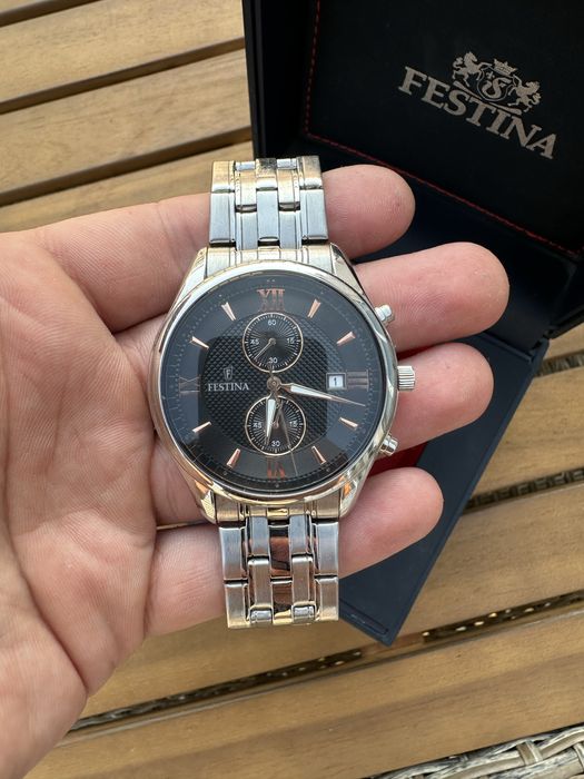 Часовник Festina F6854