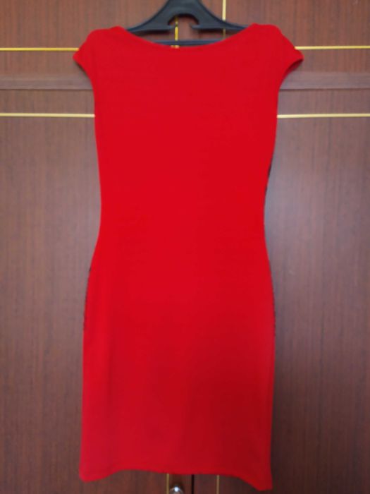 Женское коктейльное брендовое платье