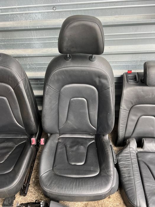 Салон Ауди AUDI A4 B8 черен кожа обикновен ном 209