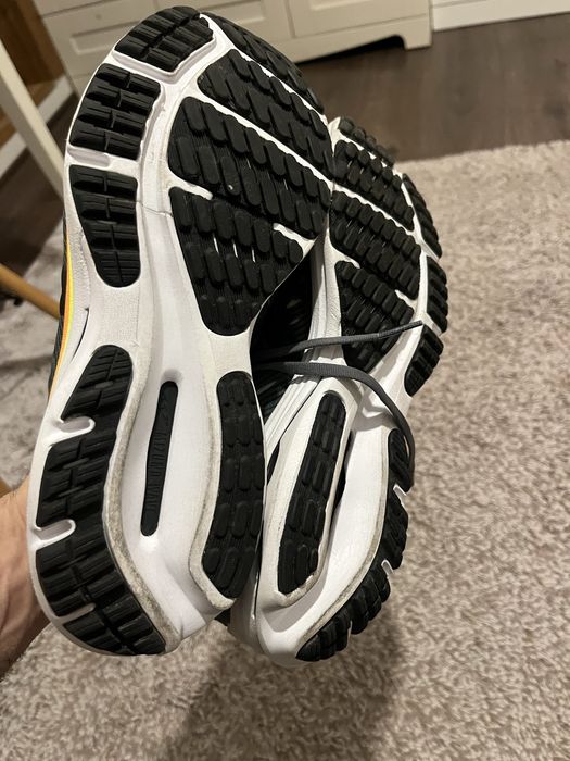 Mizuno Wave Rider 24-оригинални маратонки