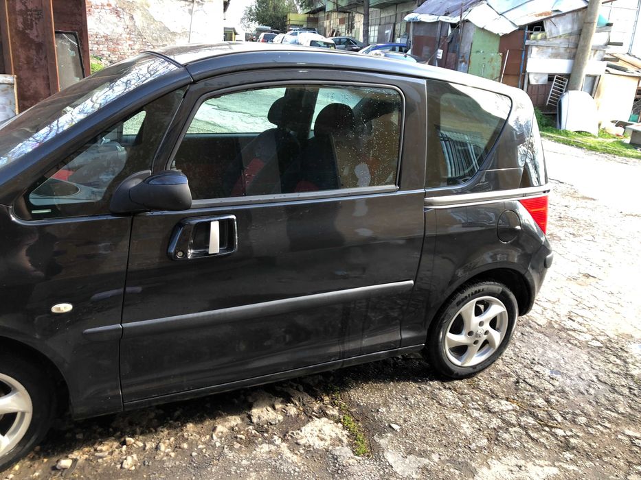 На части Peugeot 1007 1.4i Бензин 2006g KFV 54KW 73КС