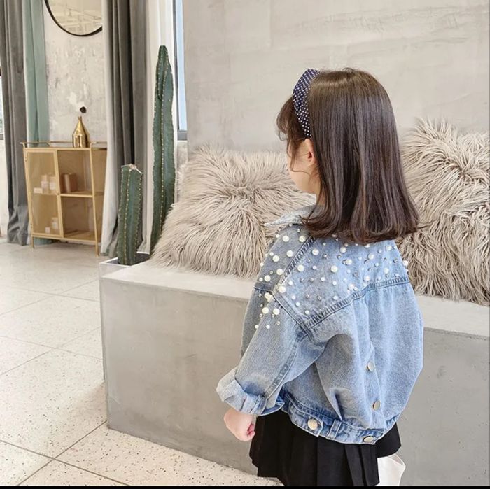 Детская джинсовая куртка для девочек