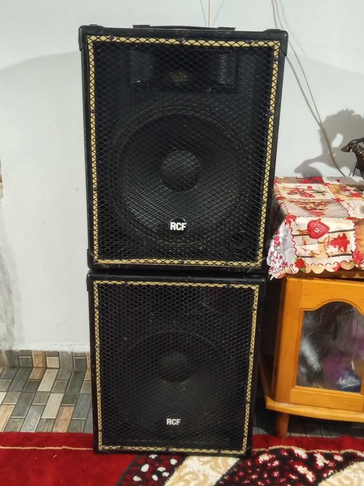 Колони 15инча Rcf