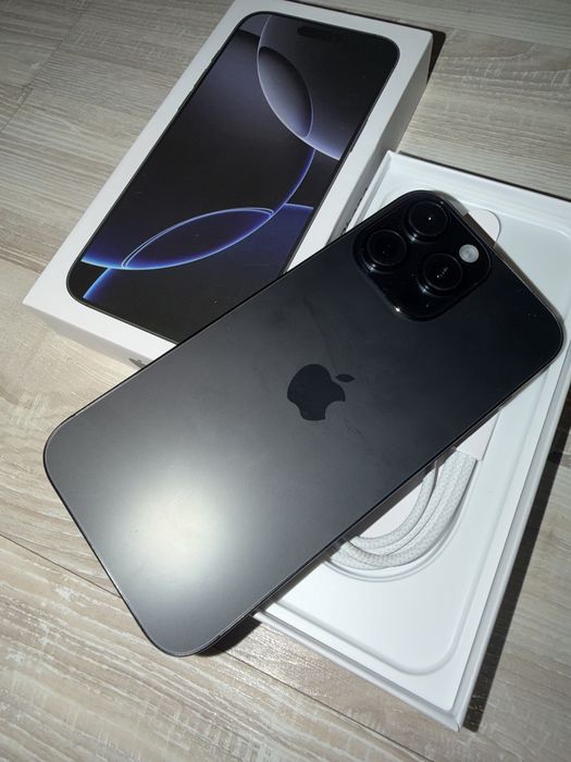 iPhone 16 Pro Max, 1TB, nou, in cutie