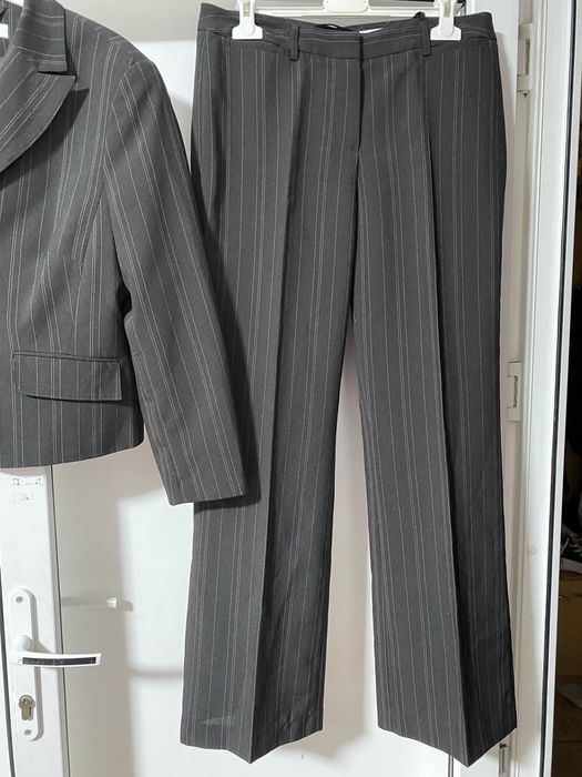 Costum vivien caron marimea 40