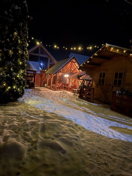Cabana de inchiriat cu ciubăr si saună.Liber de Crăciun si de Revelion !