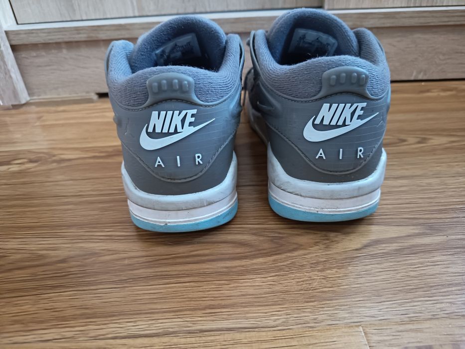 Nike Jordan 4 RM