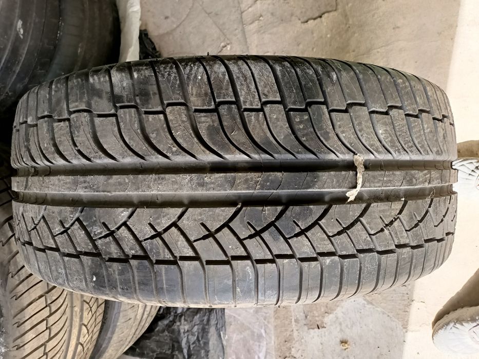 Продам шины новые Мишлен