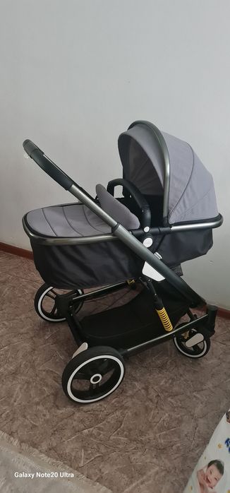Продаю коляску от 0 до 2х лет