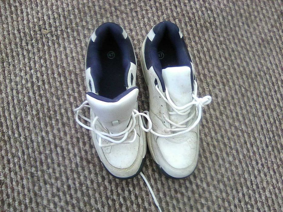 tenisi  adidas sport 47