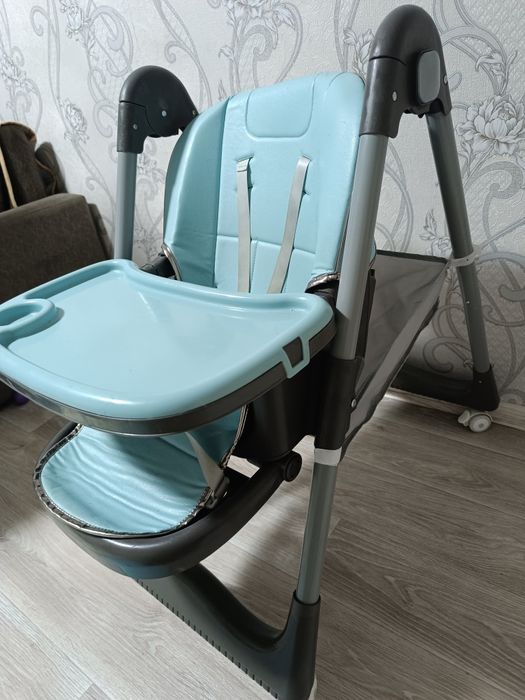 Стульчик для кормления  15000