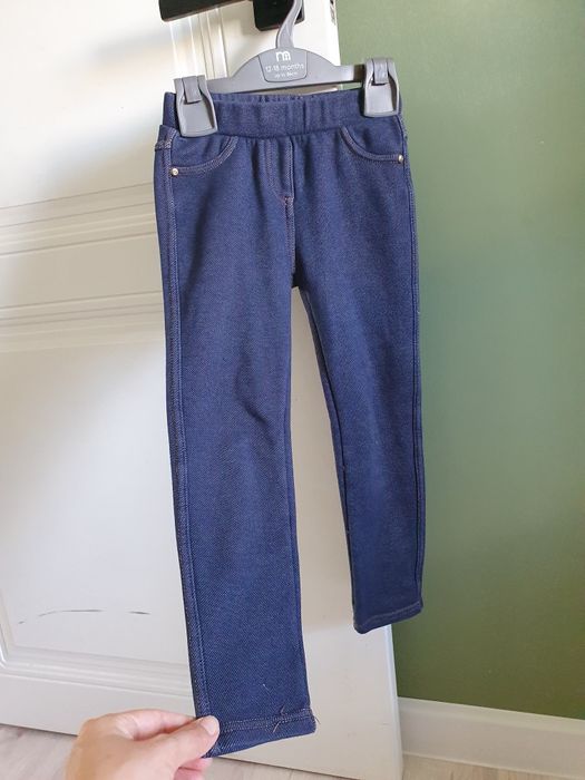 Брюки для девочки,за всё 4000 тенге.