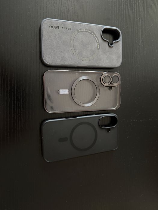 Vand huse pentru diferite telefoane