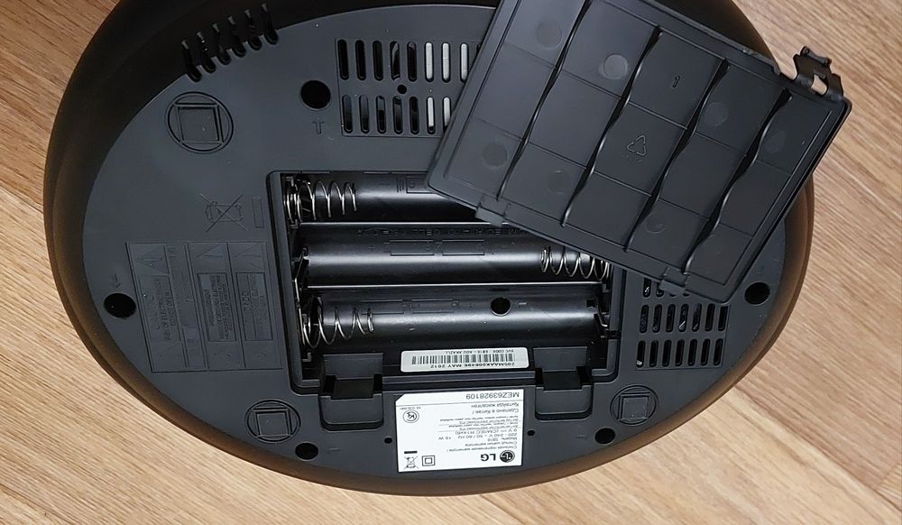 Продам  CD-магнитоллу