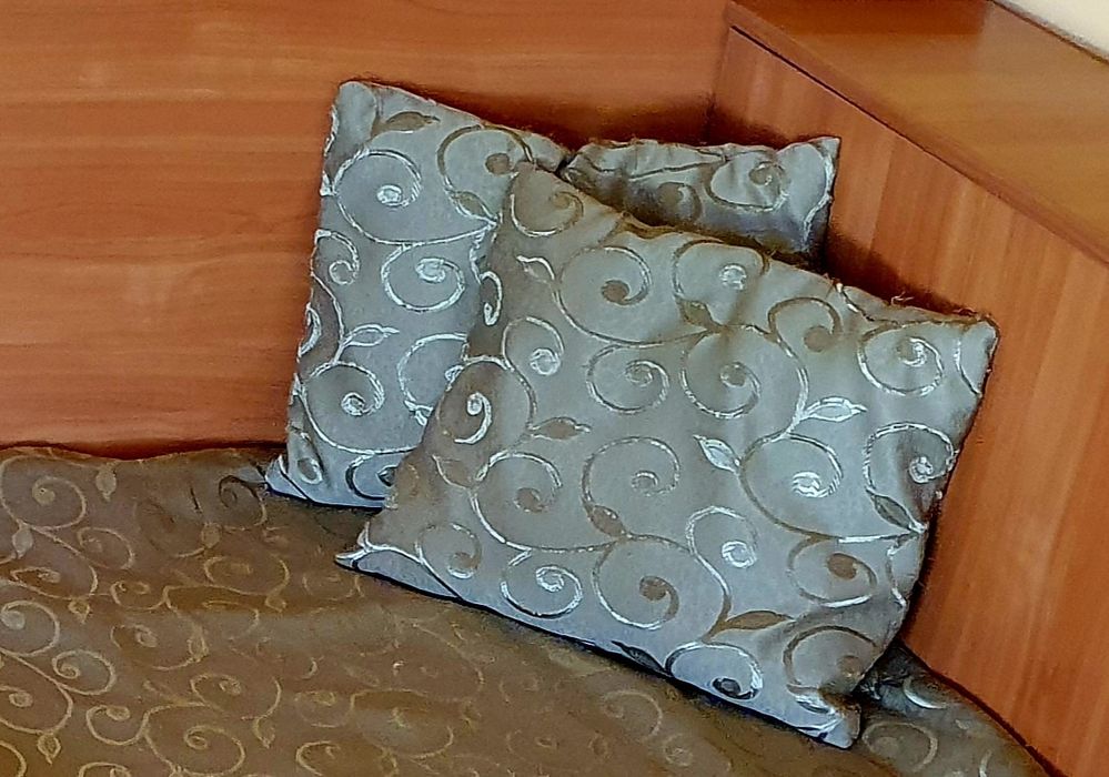 Спално бельо, долни чаршафи, пликове, калъфки, въглавници