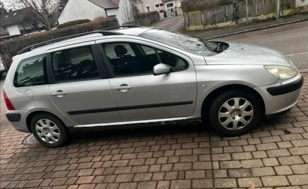 Vand sau schimb 307 sw