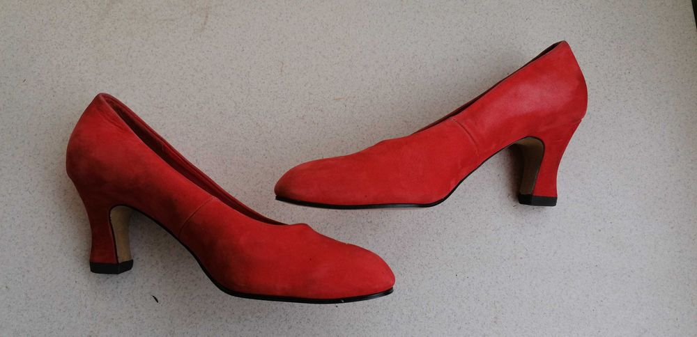 Дамски обувки-нови