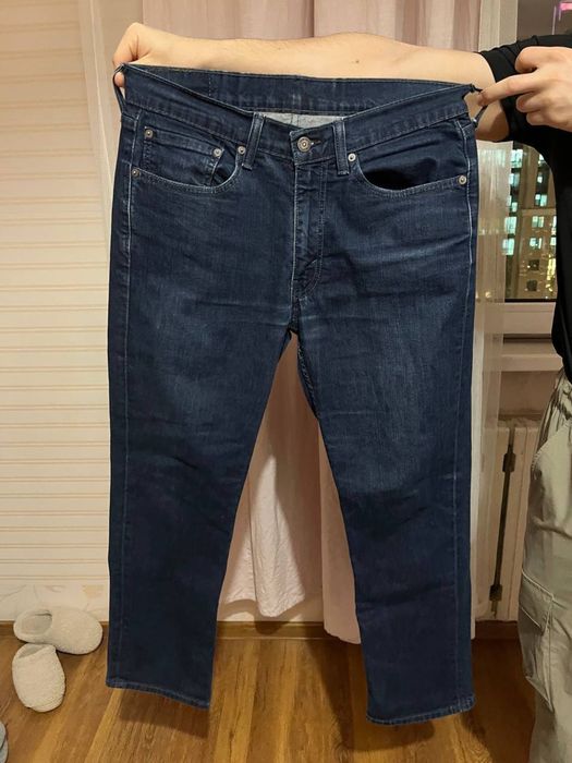 Продам джинсы Levi's оригинал