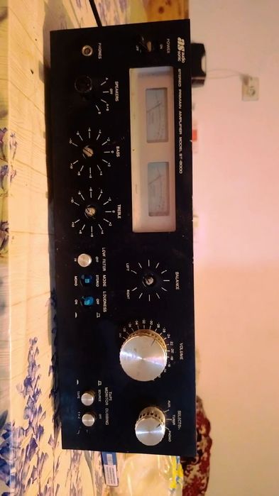 Combina de muzica