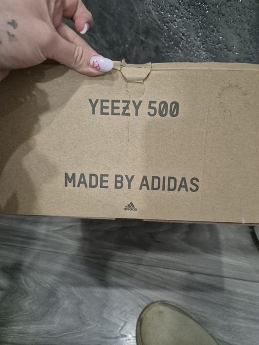 Bocanci vara Adidas yeezy 500 marimea 45 1/3