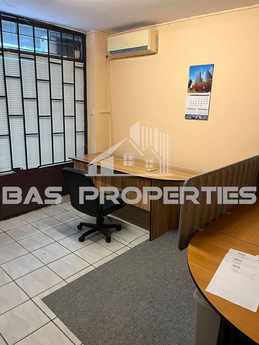 Продава се Офис в София, Хиподрума - 34 кв.м за 2118 €/кв.м - Снимка #1