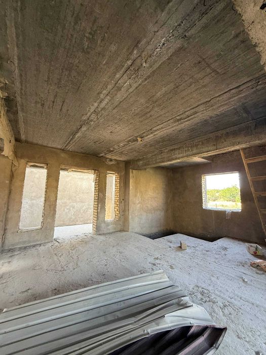 Срочно Коробка. дом, 3соток - 300м², 3 этаж